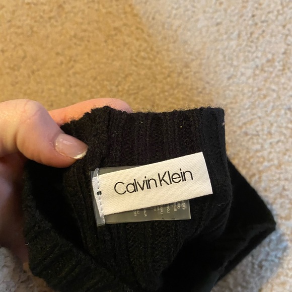 Calvin Klein hat. - Picture 3 of 3